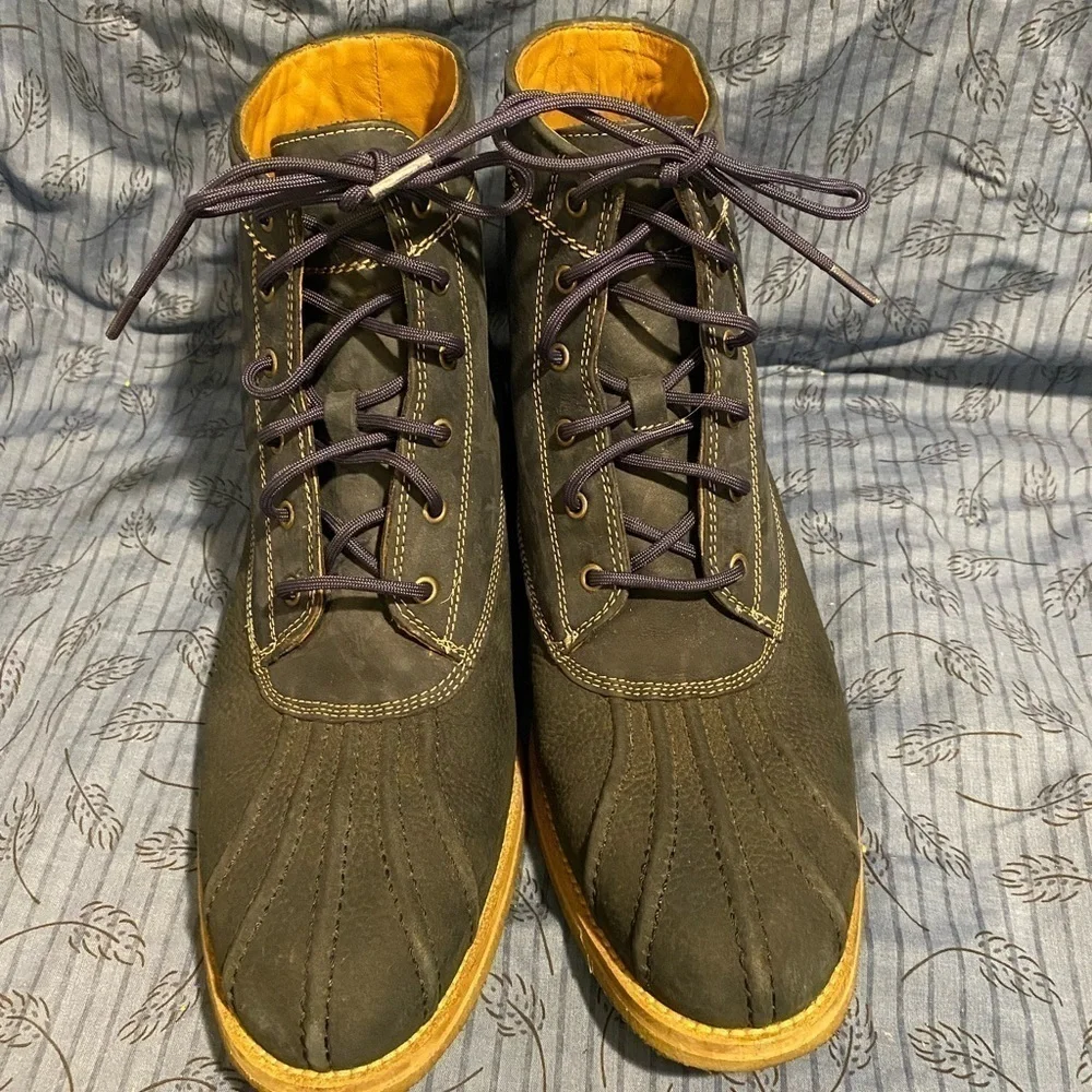 Johnston and Murphy McHugh sheepskin duck boots 11